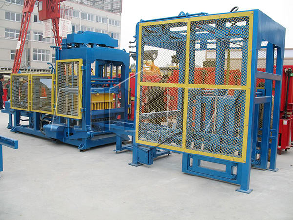 Cement Block Manufacturing Plant