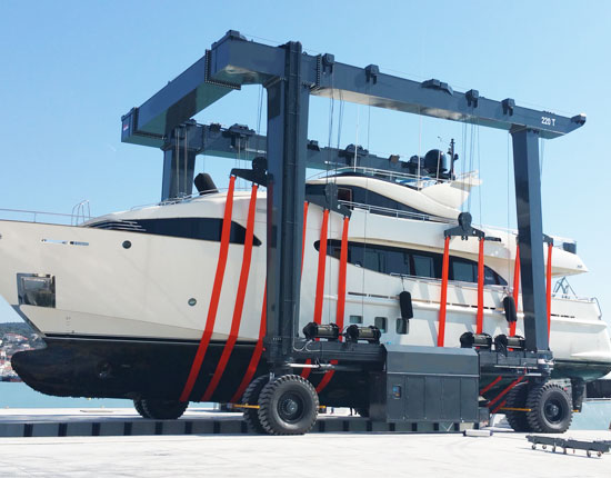 Mobile Boat Lift Crane