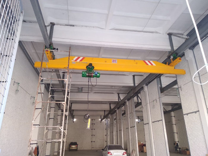 underslung crane