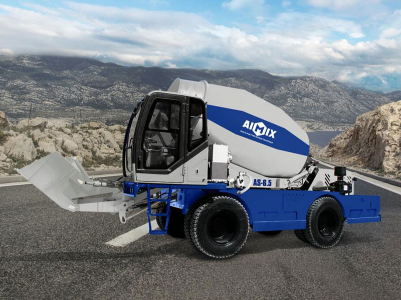  Large Self Loading Mixer