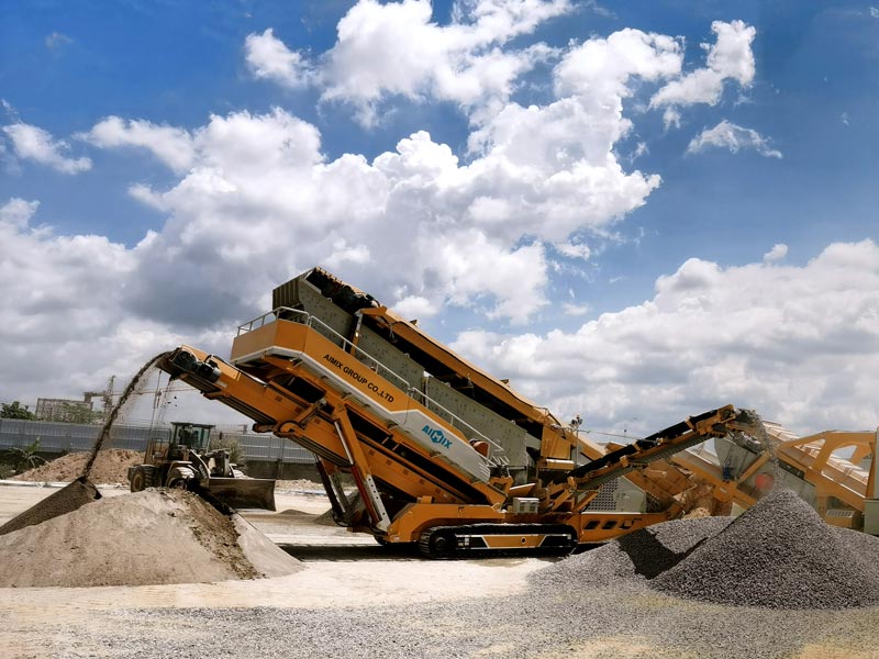 crawler type mobile crusher plant for sale