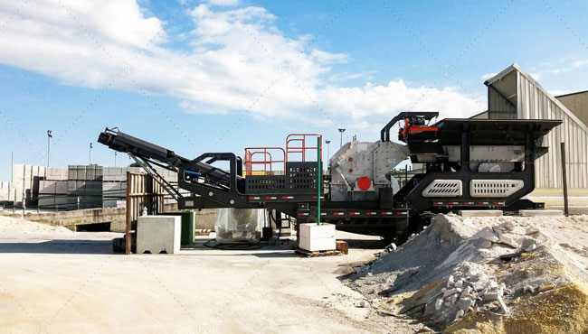 Mobile Crushing Plant for Road and Bridge Construction